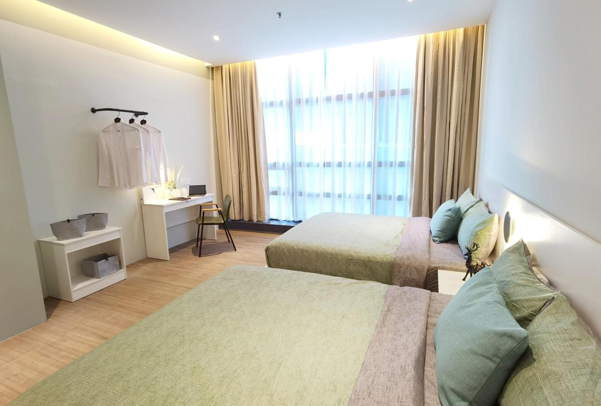 Weekly Monthly - Bangsar Trade Centre Yaraville Pangsapuri